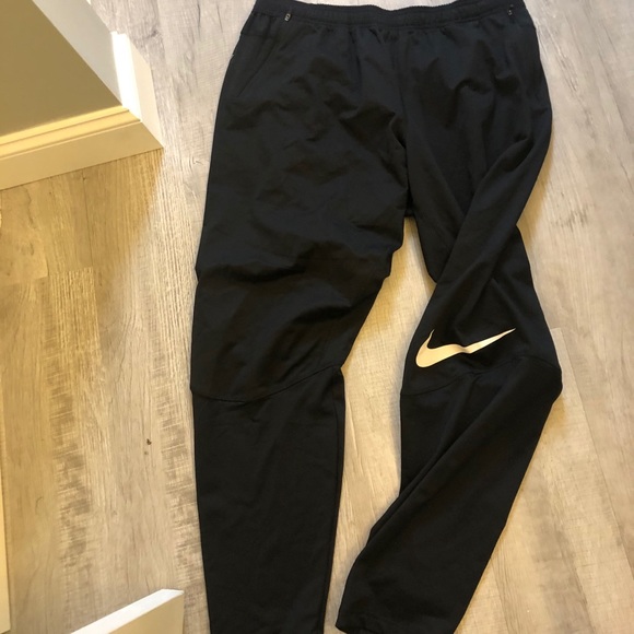size 3xl nike sweatpants